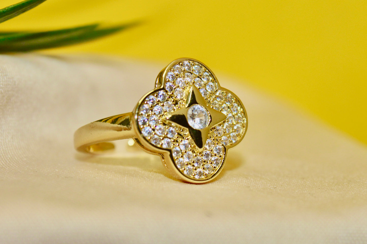 Star Bloom Ring