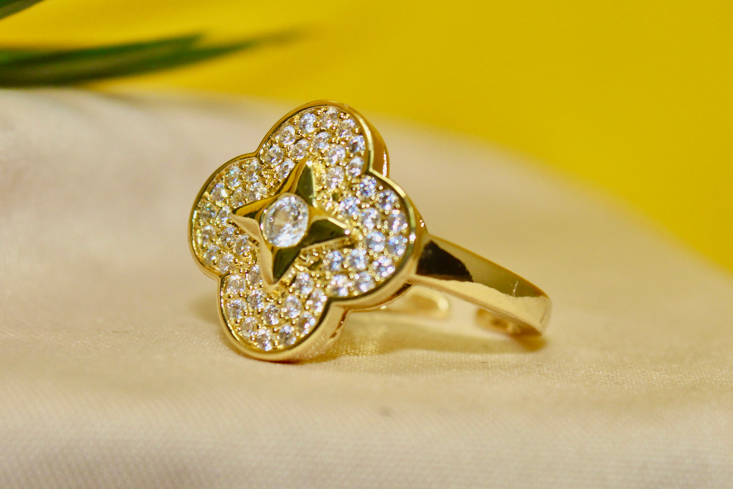 Star Bloom Ring