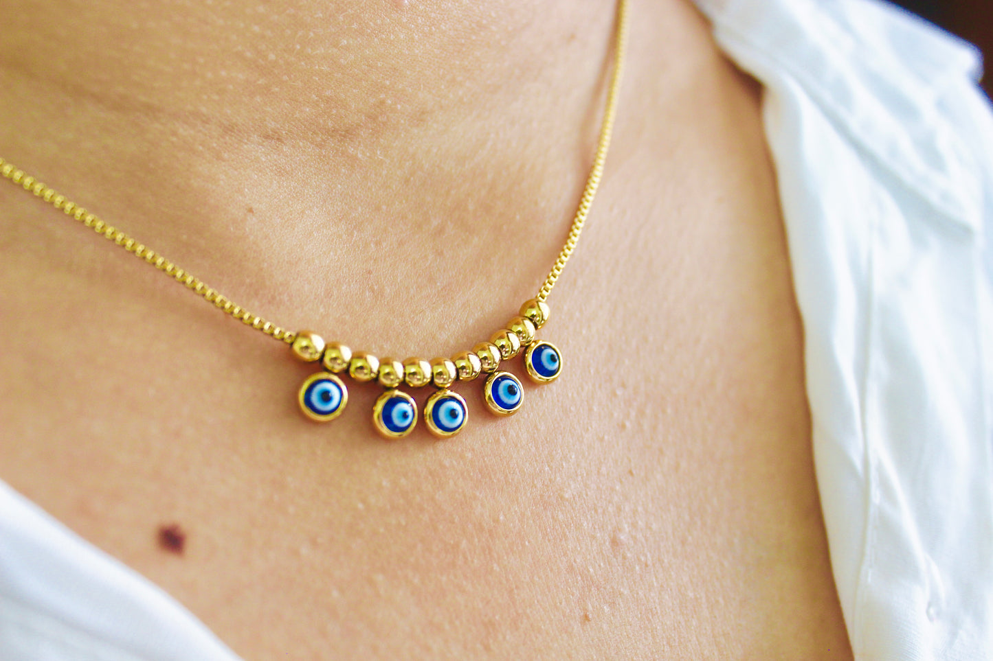 Evil eye beads necklace