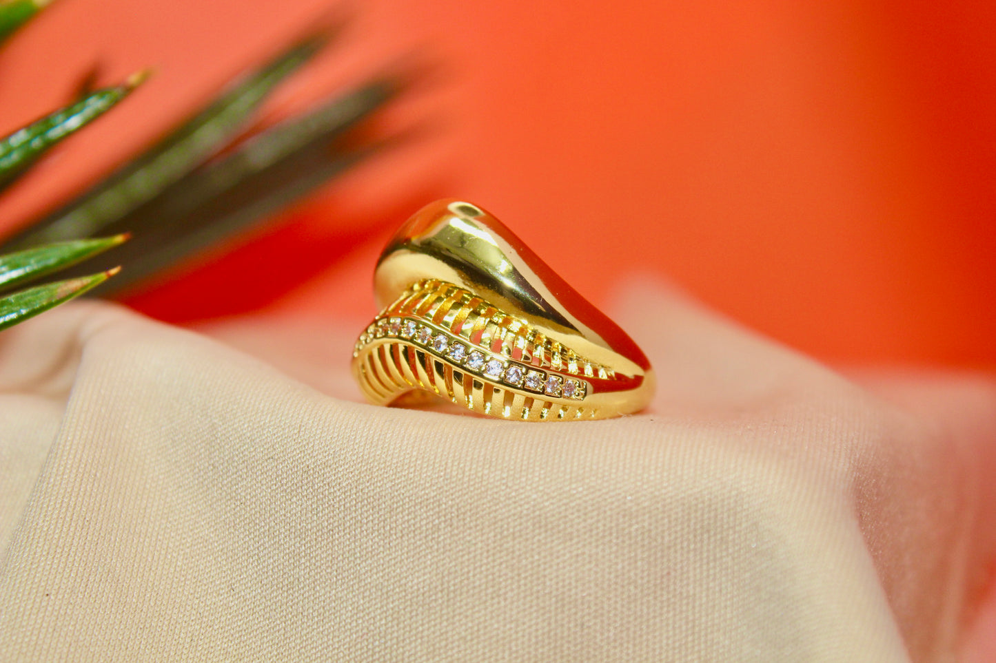 Golden Wave Luxe Ring