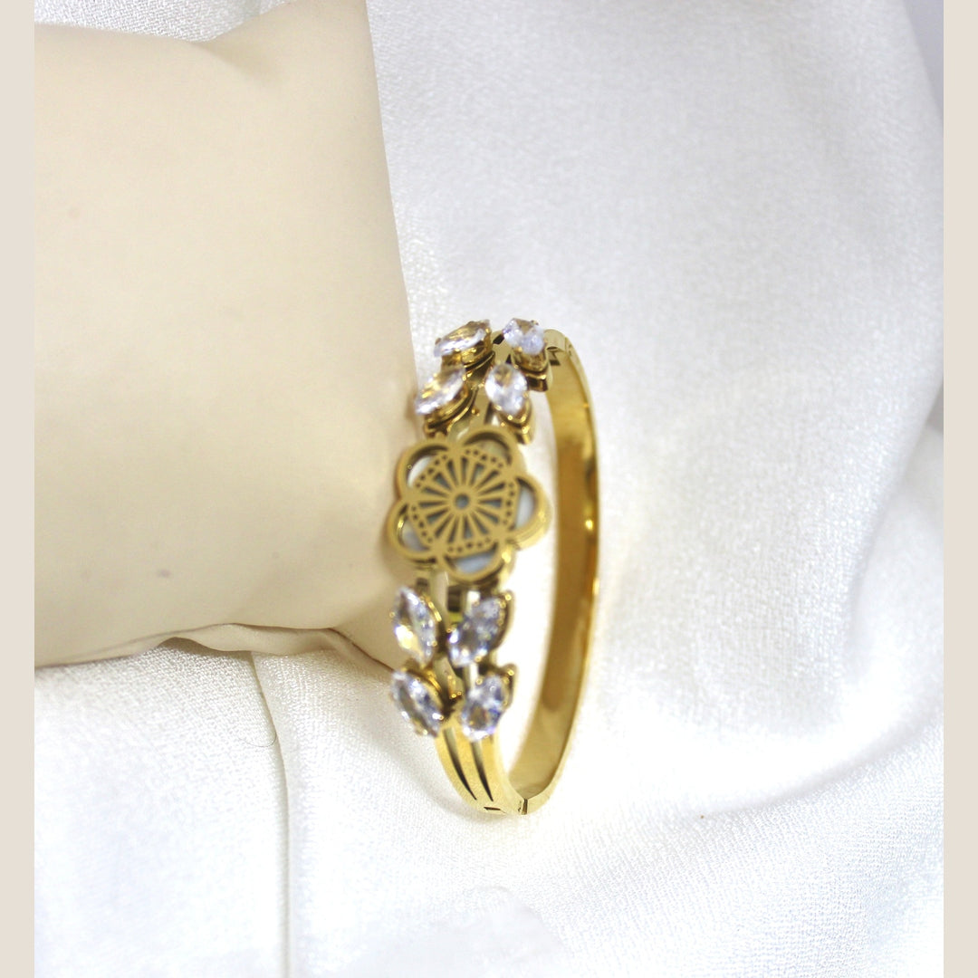 Floral Gold-Plated Baby Size Bracelet