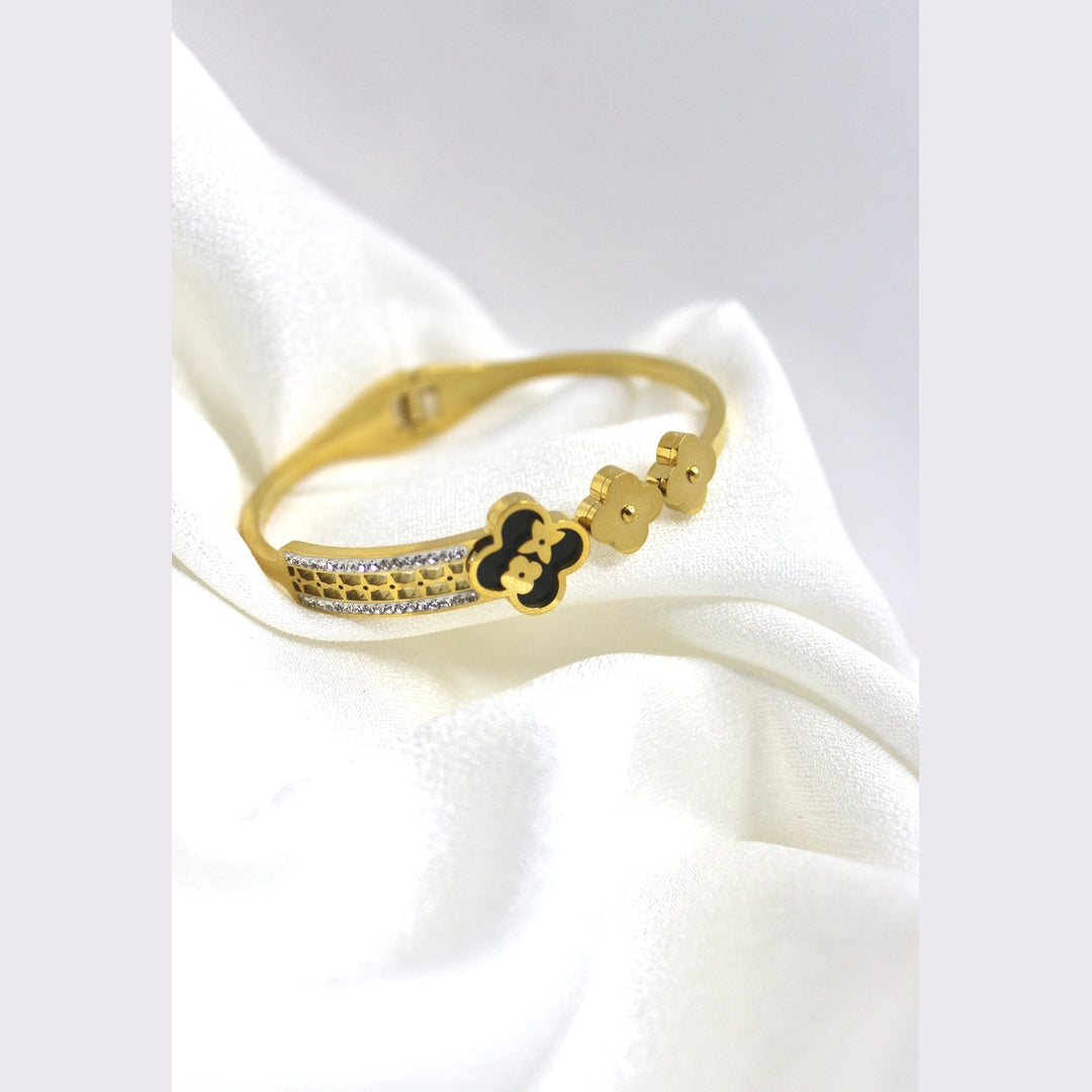 Gold Clover Charm Bracelet