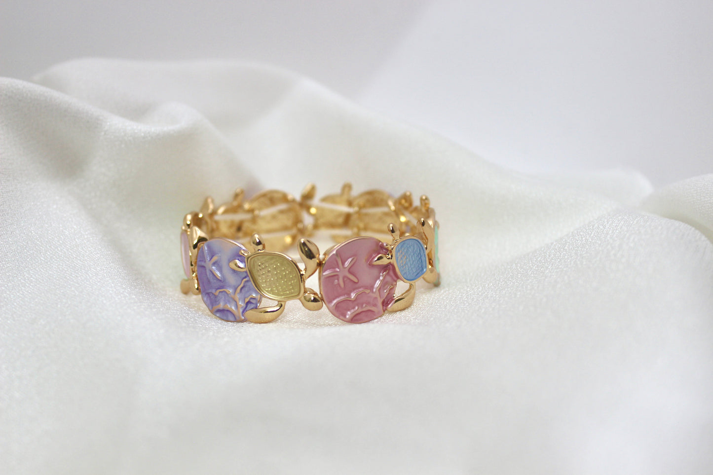 Pastel Enamel Seashell Bracelet