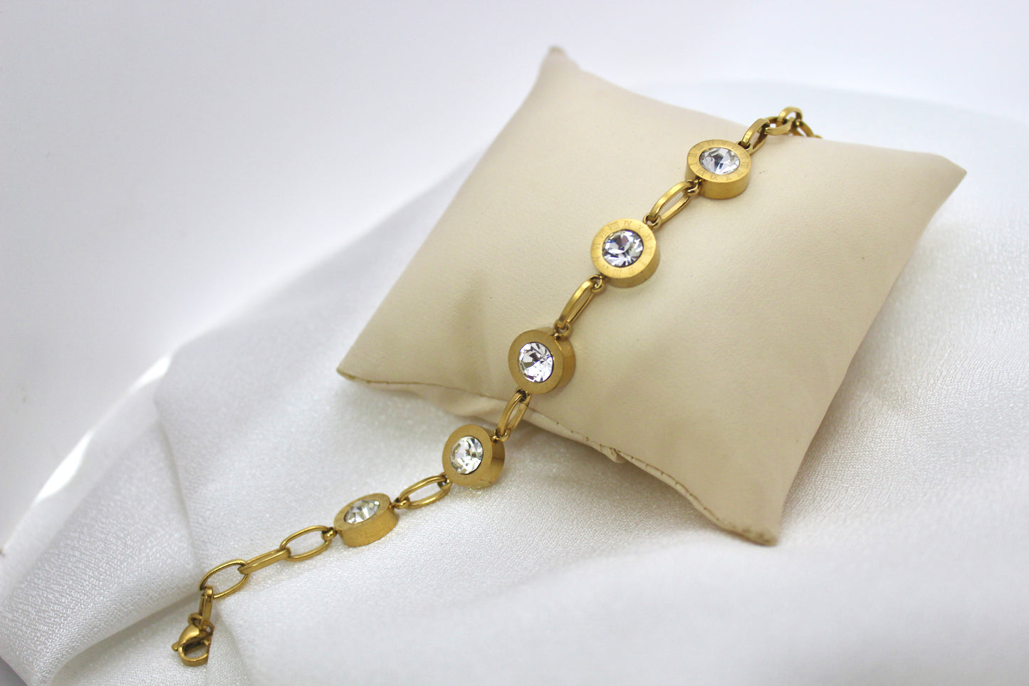 Gold Crystal Link Bracelet