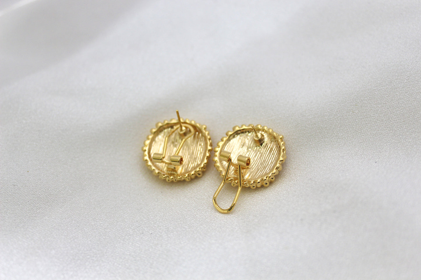 Pearl Cluster Stud Earrings