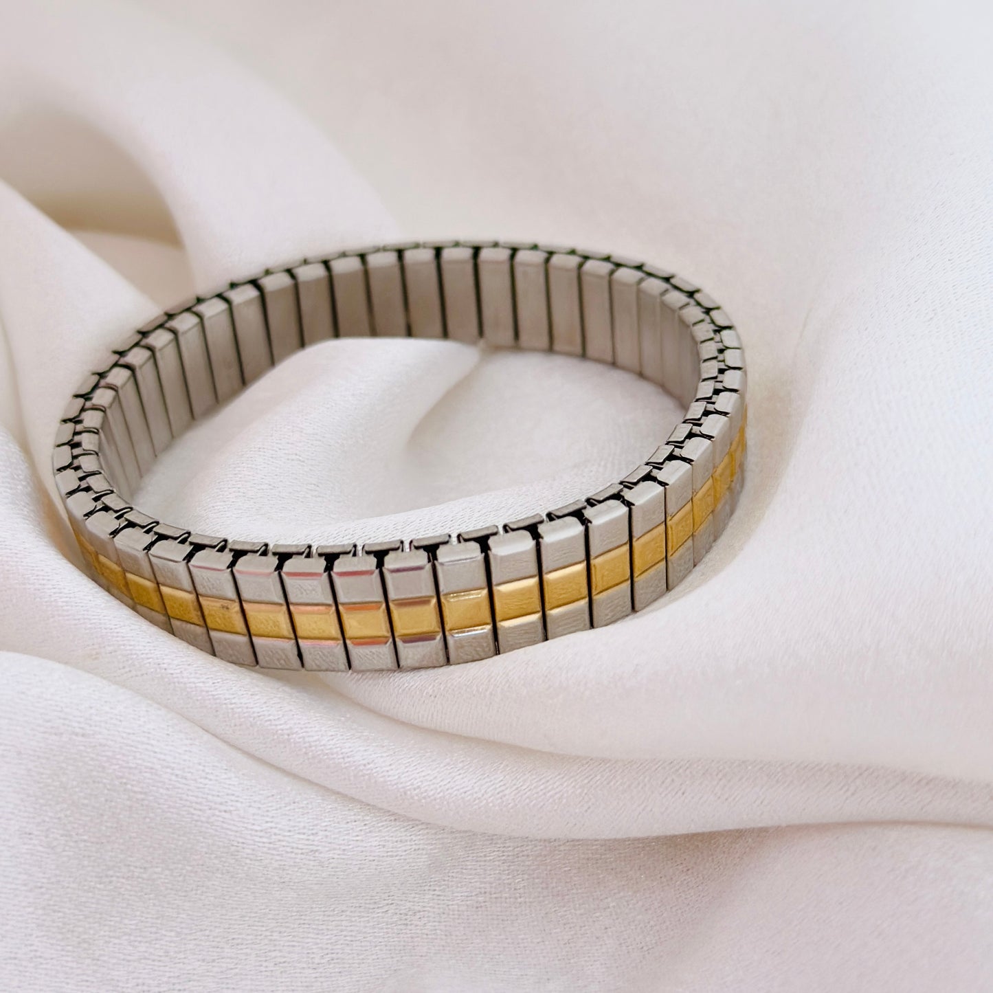 Chandani Stretch Bracelet