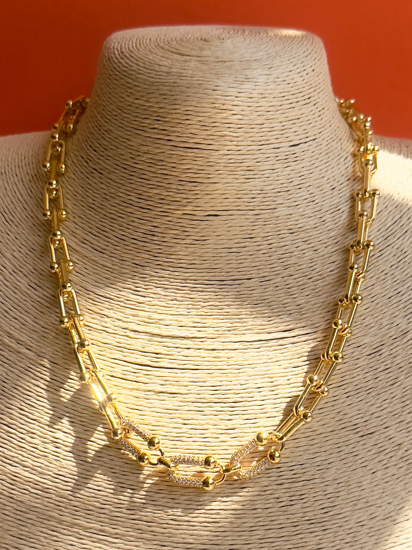 Gilded Gleam Link Chain