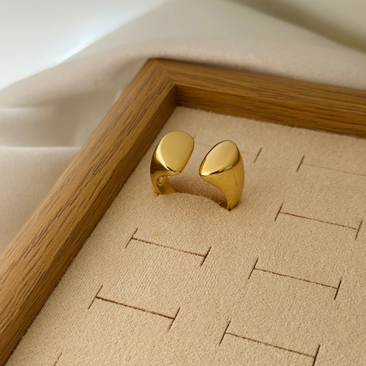 Dual Dome Ring