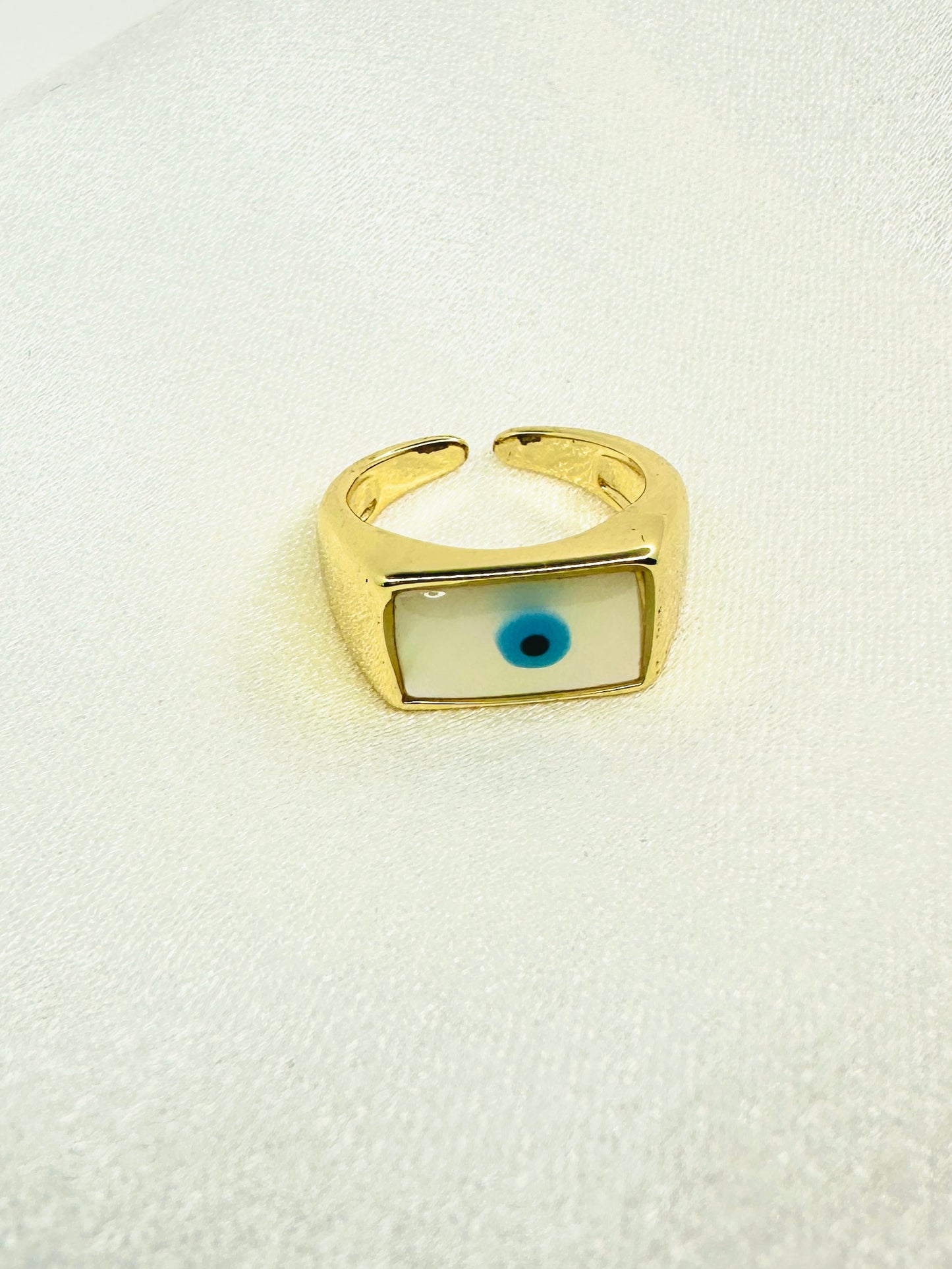 Aurum Eye Ring