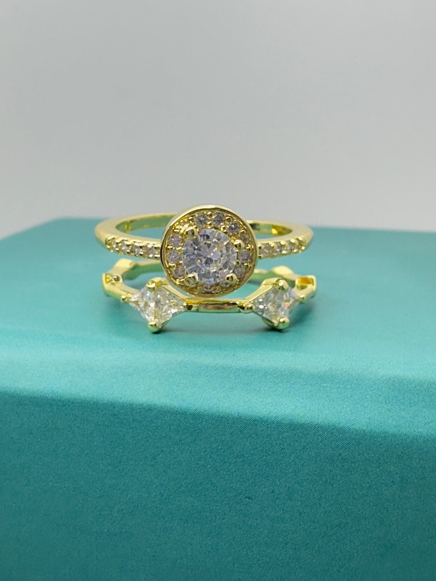 Elegant Gold-Plated Adjustable Ring