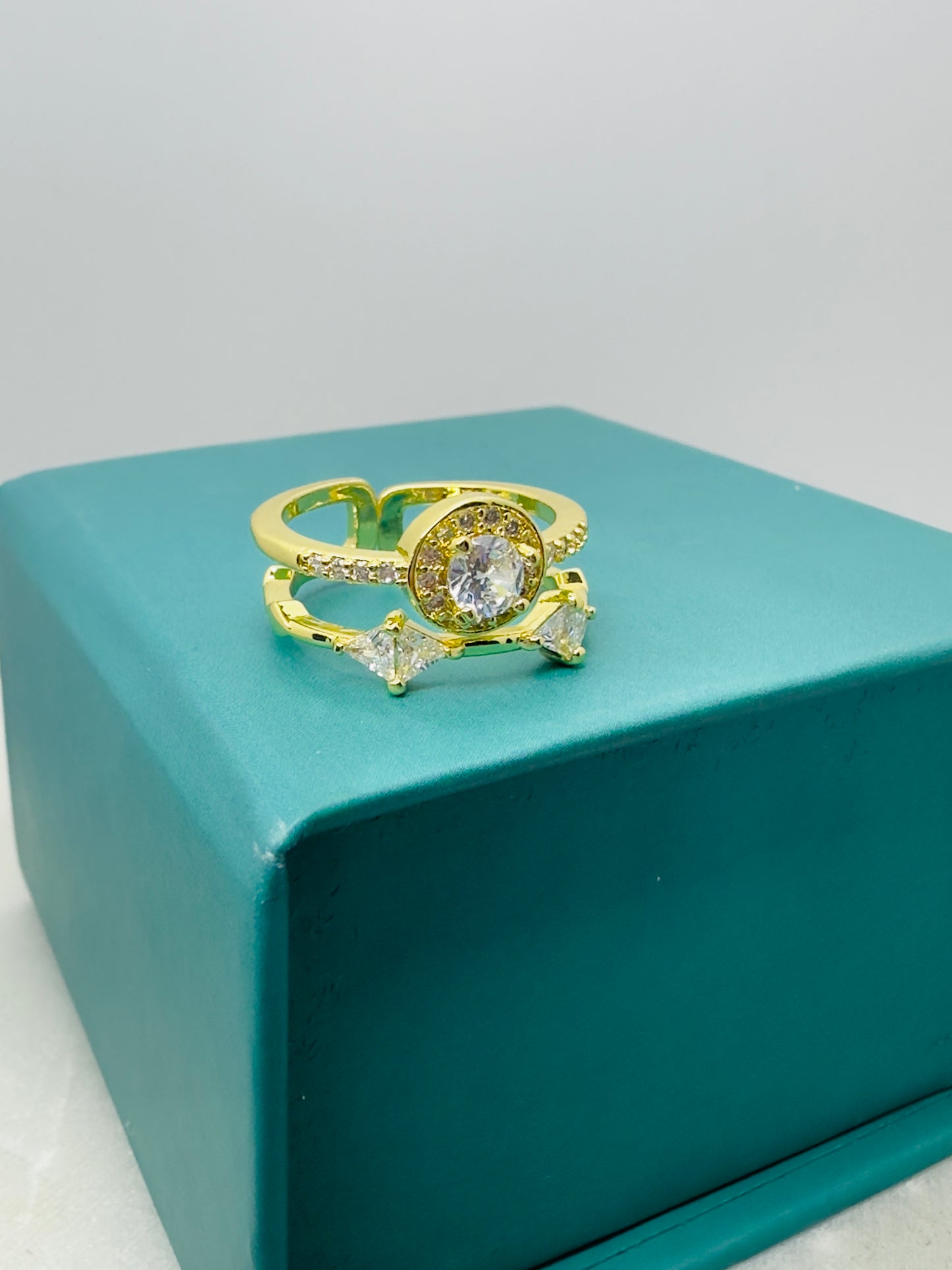 Elegant Gold-Plated Adjustable Ring