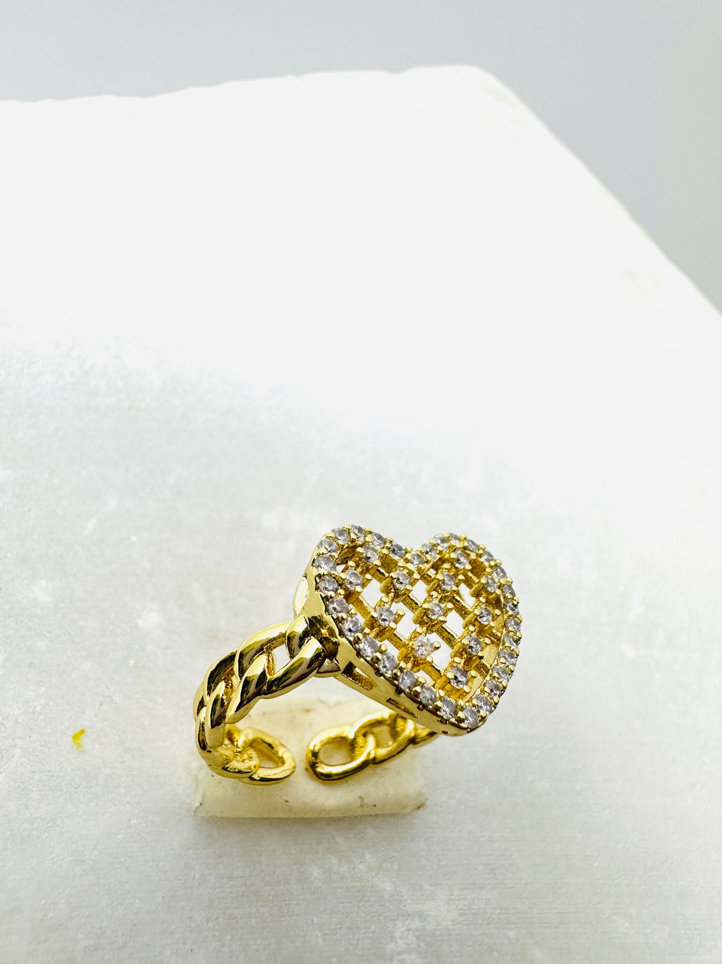 Heart Lattice Gold Ring