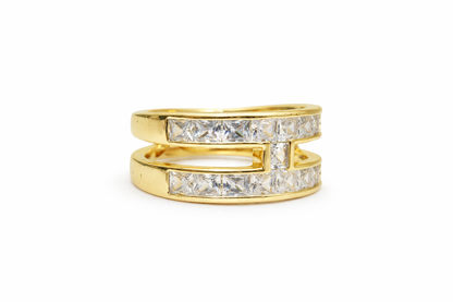 Geometric Elegance Gold Ring