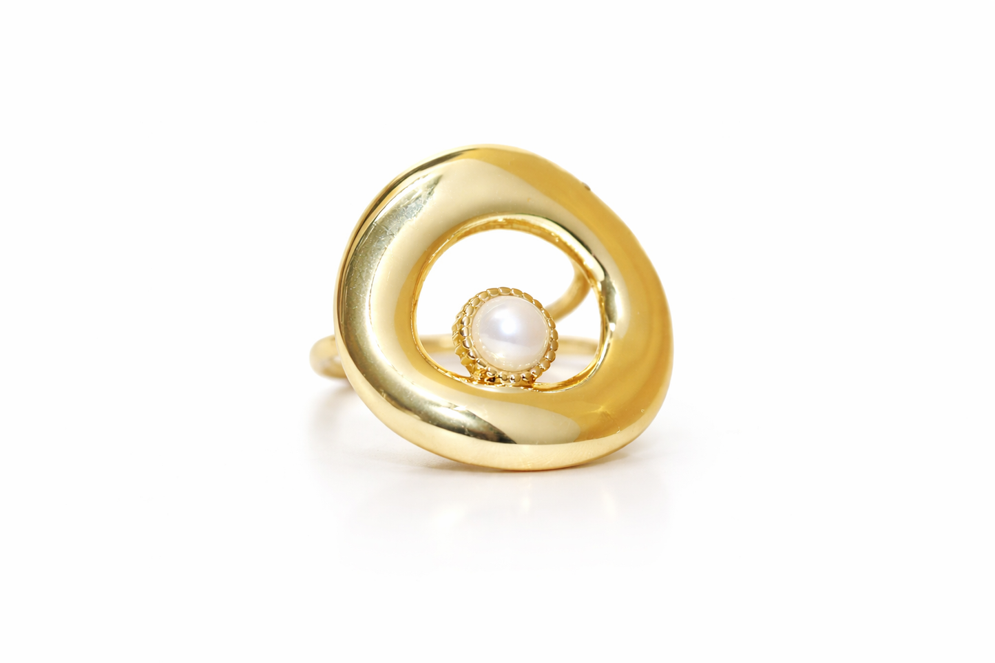 Golden Glow Pearl Ring