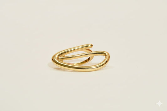 Sculpted Loop Gold Ring