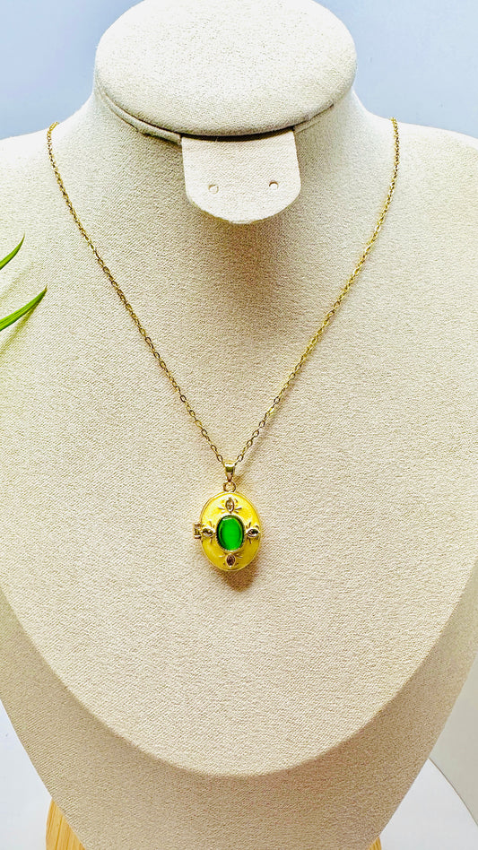 Emerald Glow Necklace