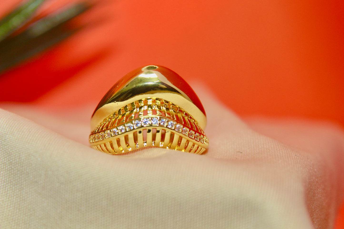 Golden Wave Luxe Ring