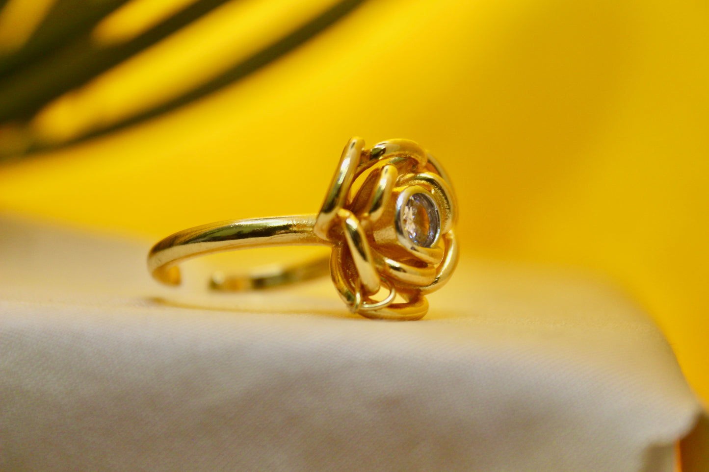 Golden Bloom Crystal Ring,