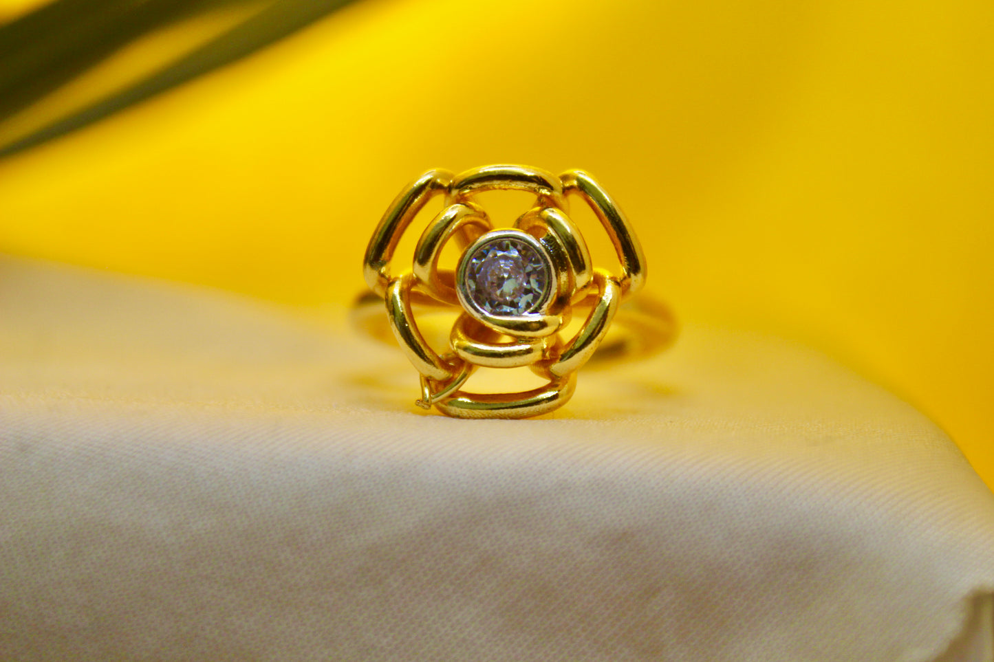 Golden Bloom Crystal Ring,