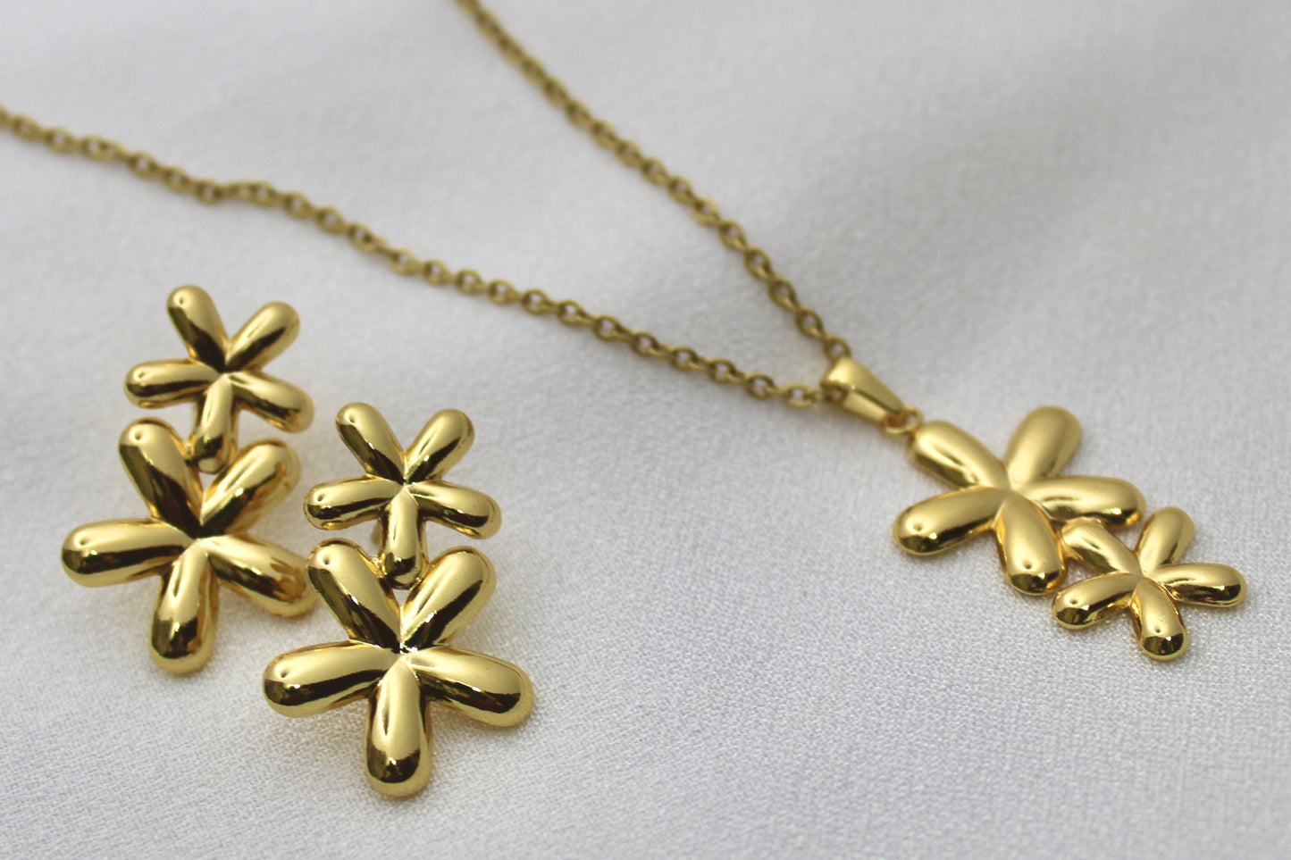 Golden Bloom Statement Jewelry Set