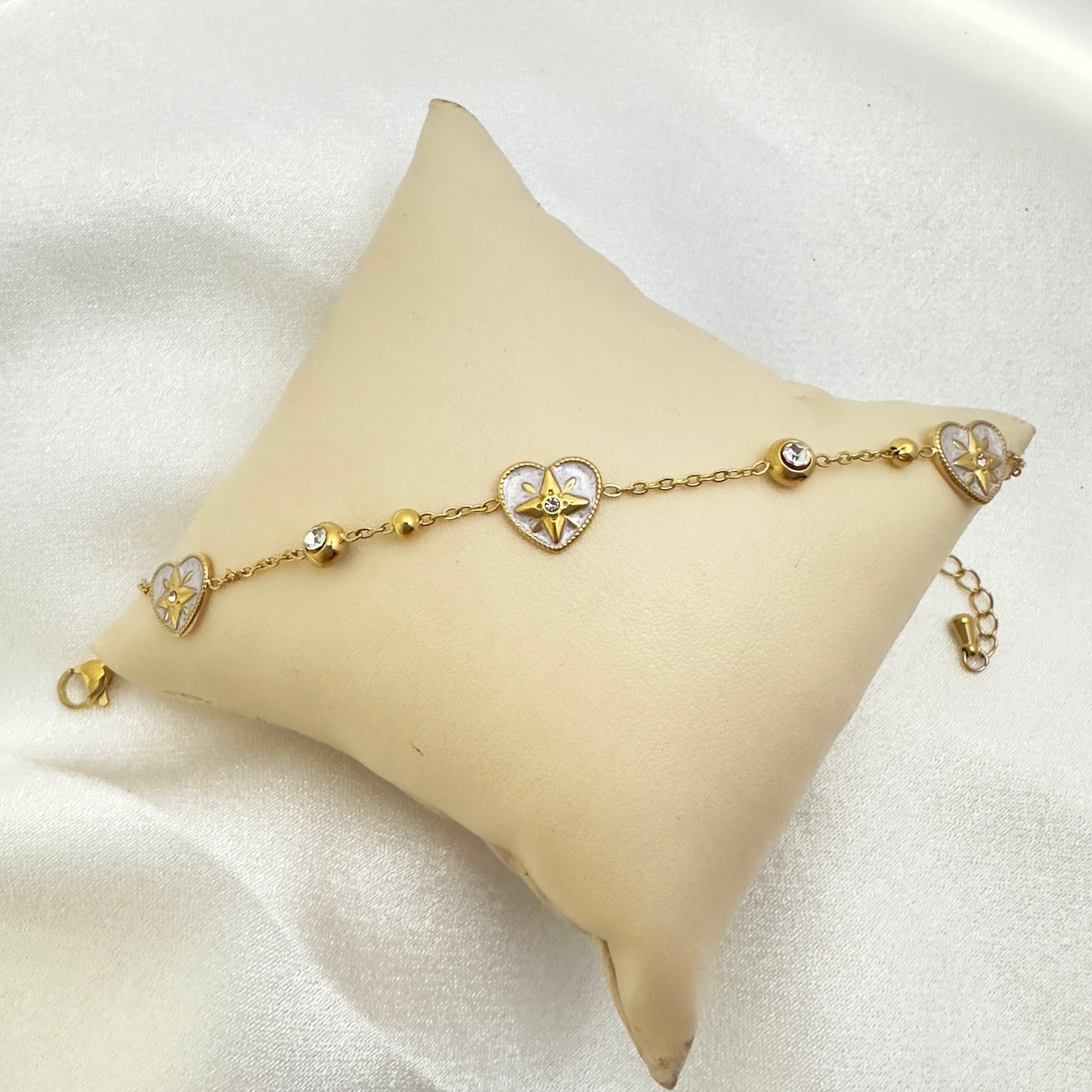 Stella Heart Charm Bracelet