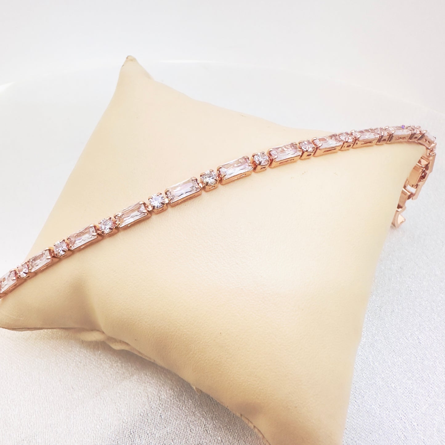 ROSELINE TENNIS BRACELET