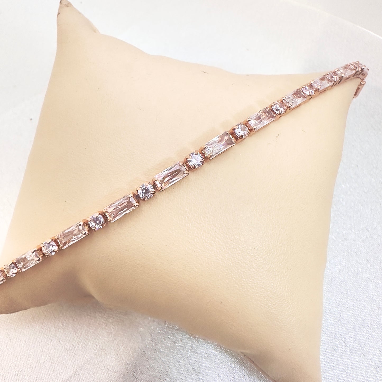 ROSELINE TENNIS BRACELET
