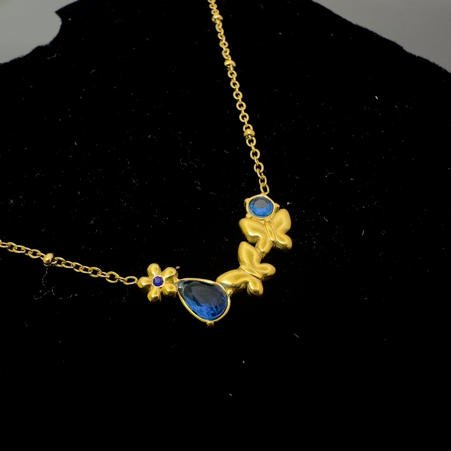 Azure Muse