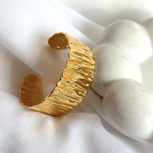 Aarohi Textured Gold Cuff