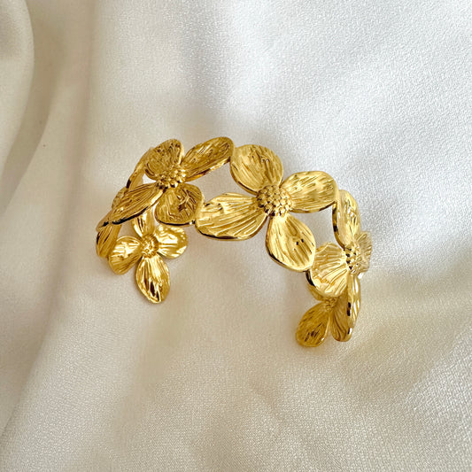 Svarna Flora Cuff