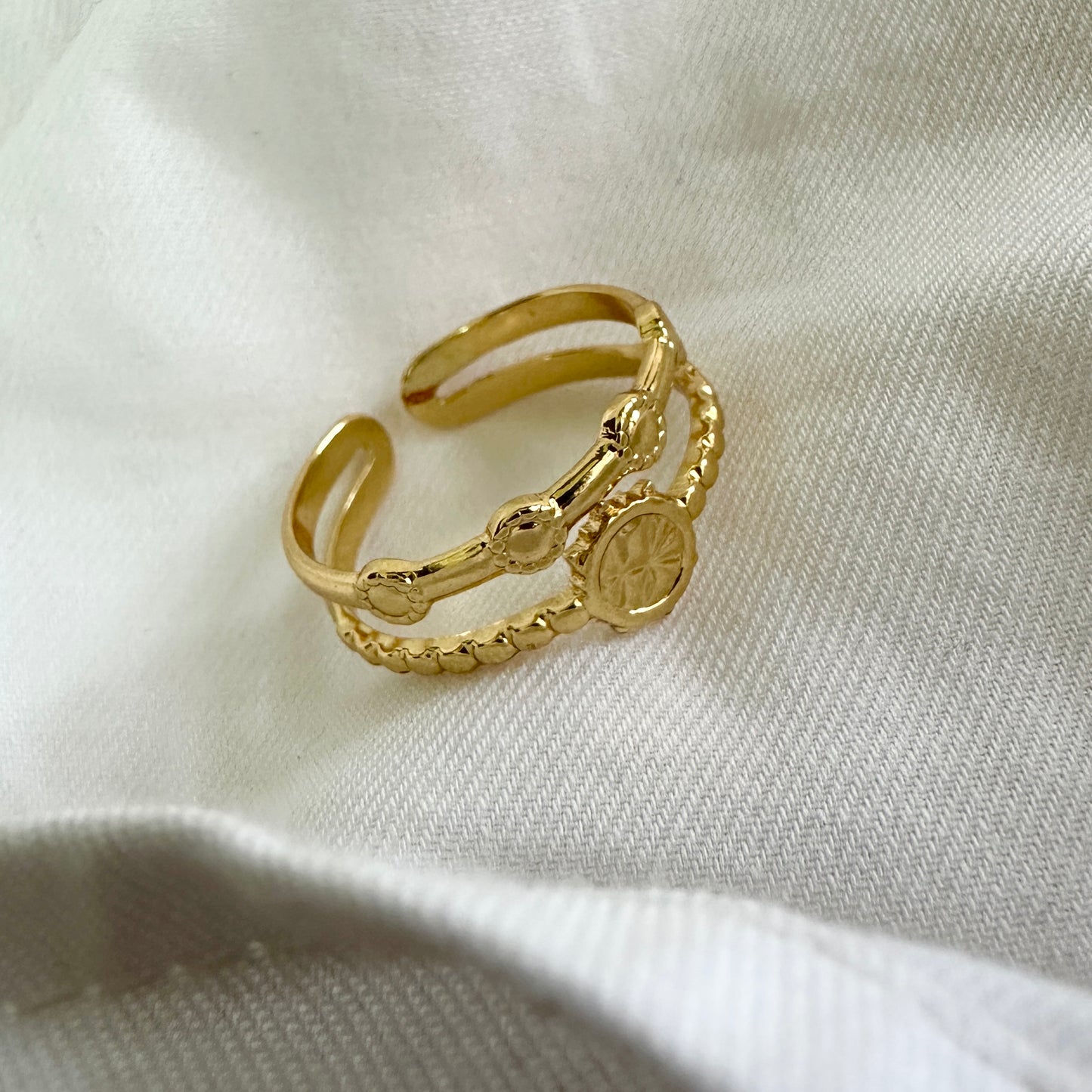 Triveni Ring