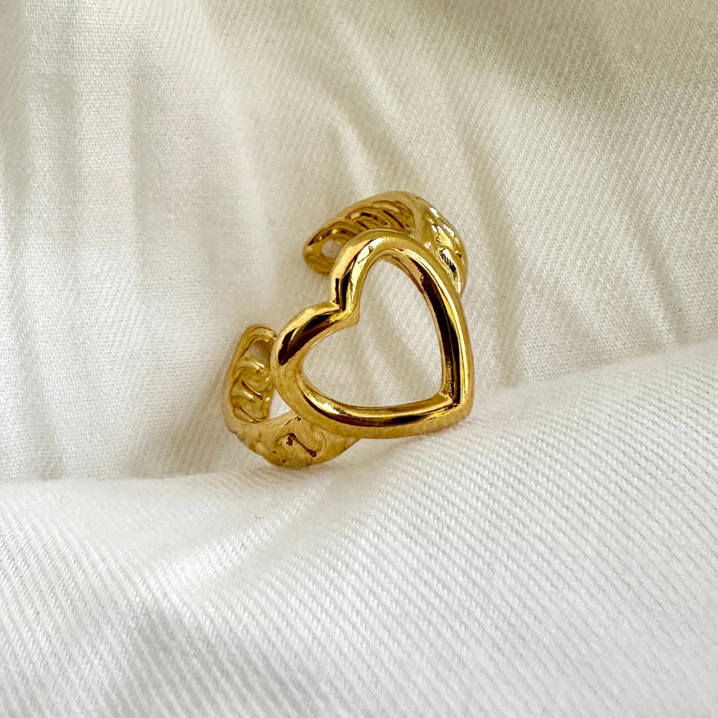 Hridaya Ring