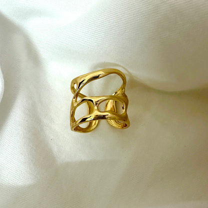 Rekha Aakar Ring