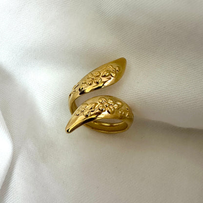 Kamal Rekha Ring