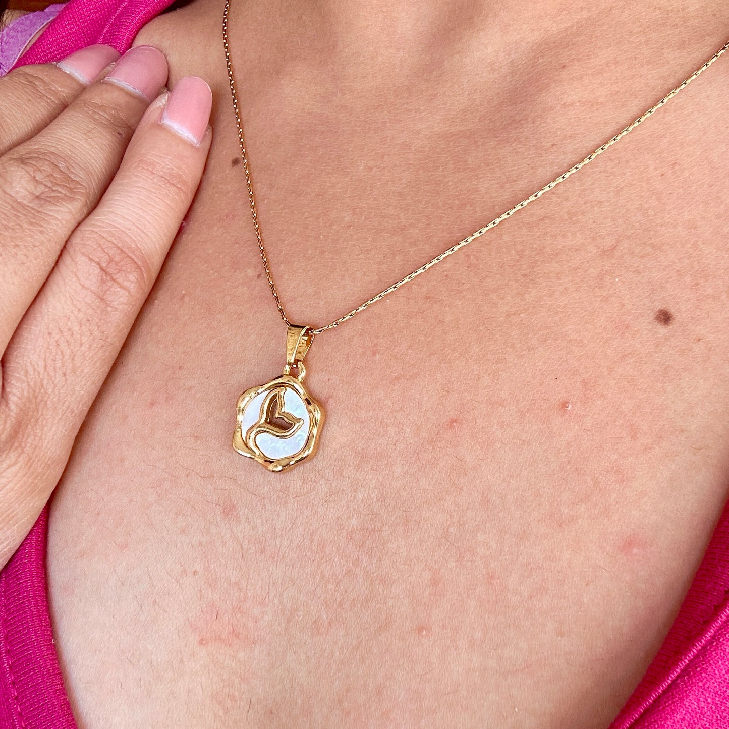 Saanvi Shell Necklace