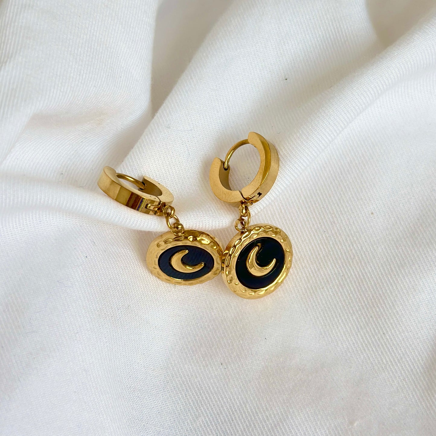 Noor Hoops