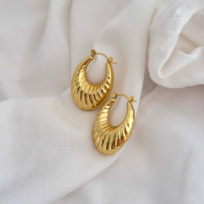 Ribbed Gold Hoops