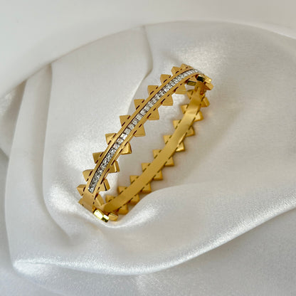 Pyramid Crystal Bracelet