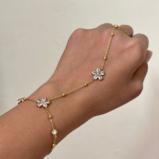 Daisy Drip Hand Chain