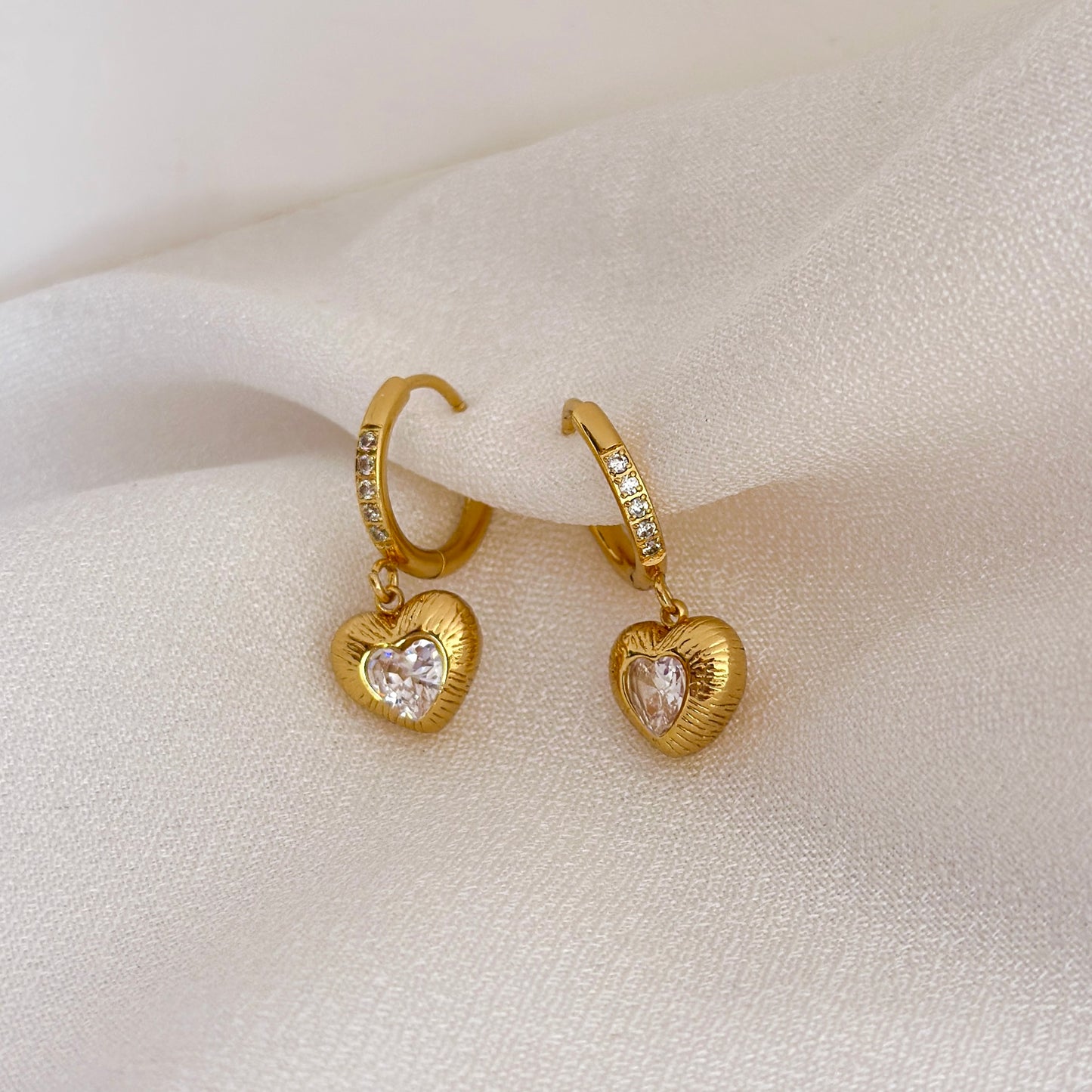 Dilruba Heart Hoops