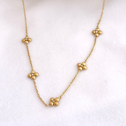 Daisy Charm Necklace