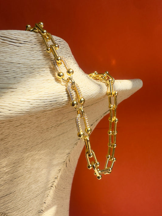 Gilded Gleam Link Chain