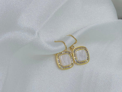 Glided Ice Drops