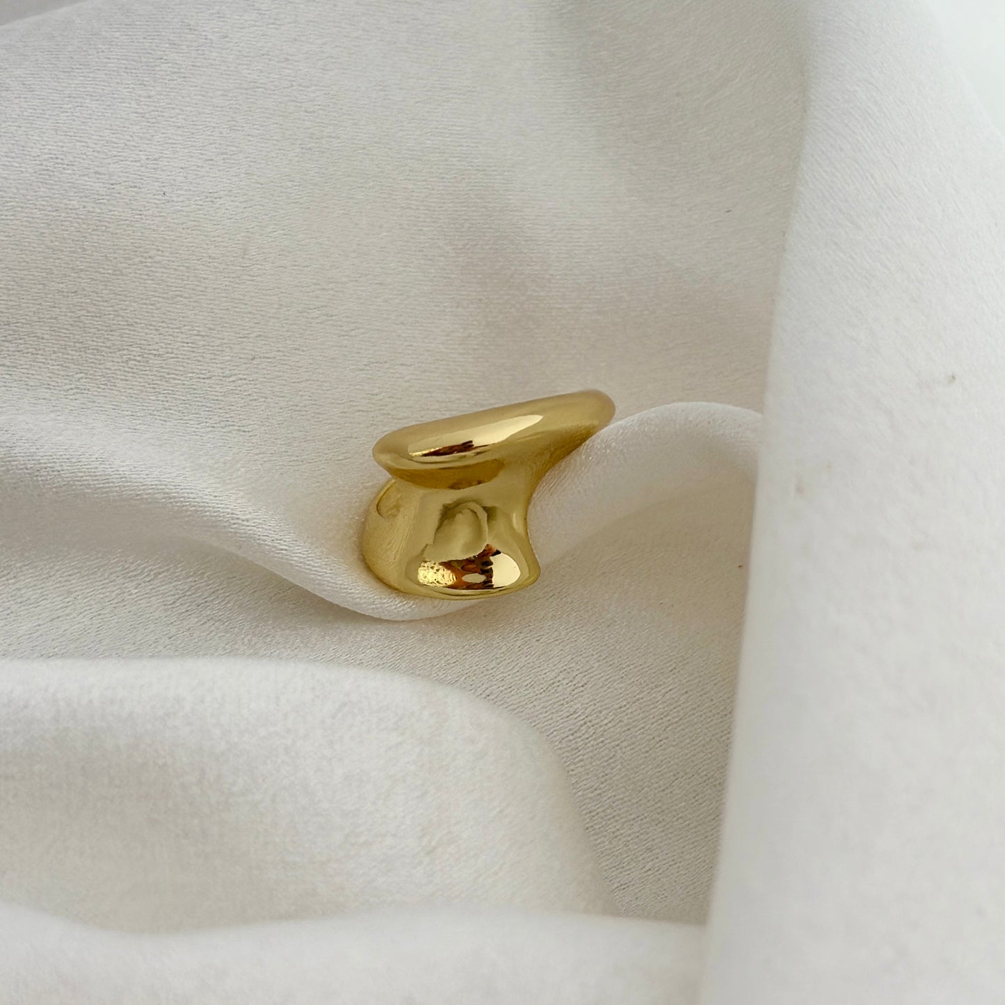 Abstract Wave Ring