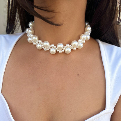 Pookie Pearl Choker