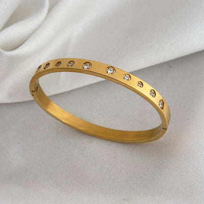 Line Bracelet