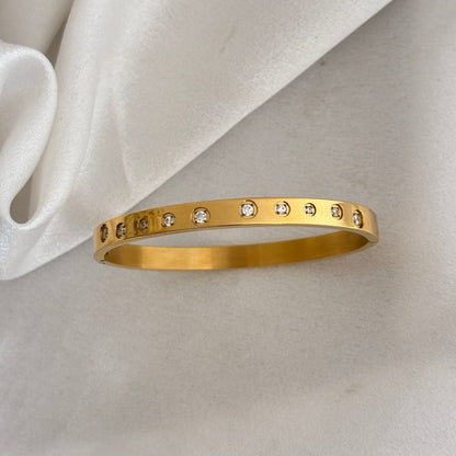 Line Bracelet