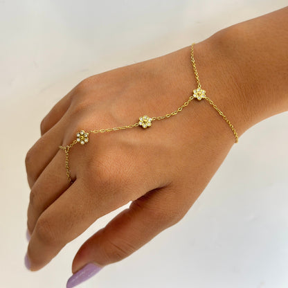 Sparkling Floral Hand Chain