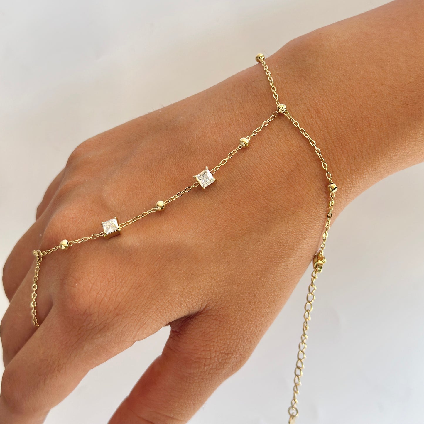 Geometric Crystal Hand Chain