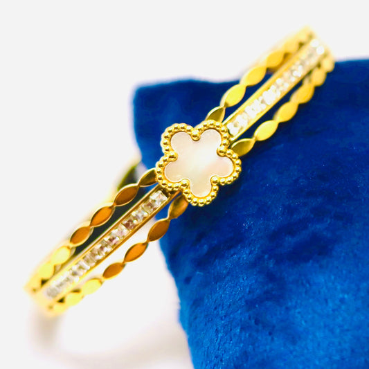 Radiant Clover Bracelet